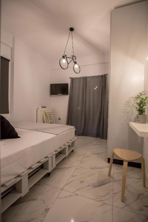 Live It _ Karditsa Exterior photo